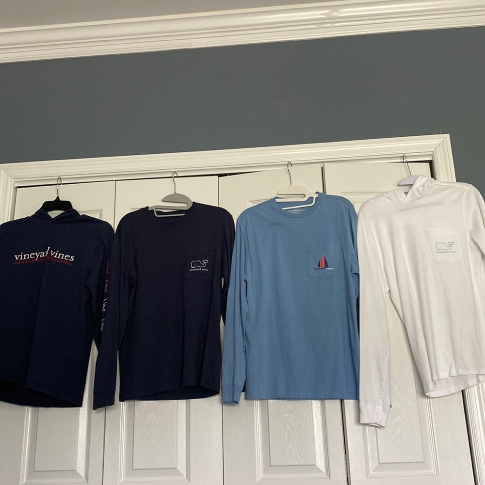 Vineyard Vines long sleeve shirts lot of 4